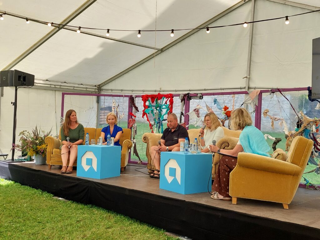 Arvamusfestivali arutelu